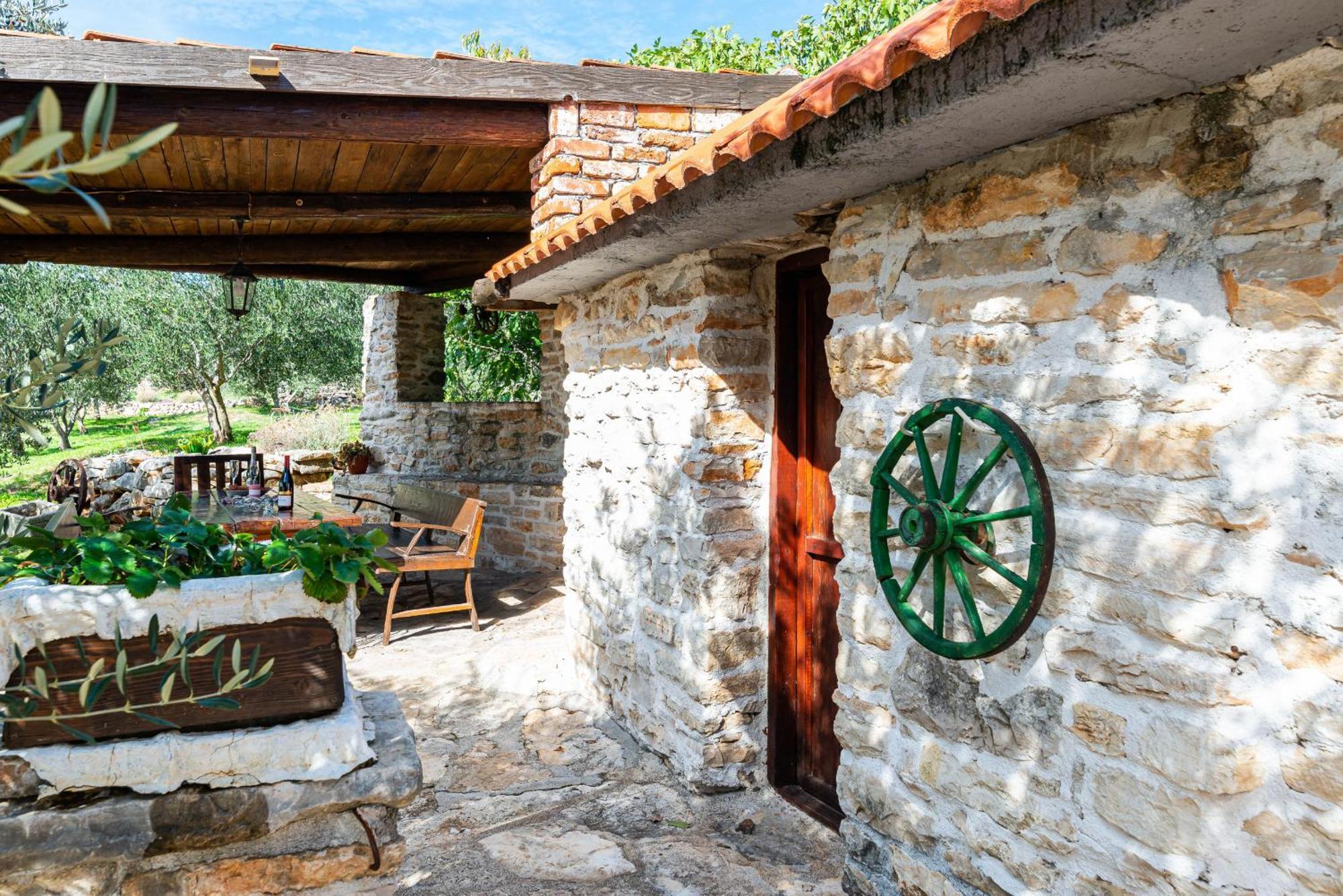 Dalmatian Country House Irena Bruska Εξωτερικό φωτογραφία